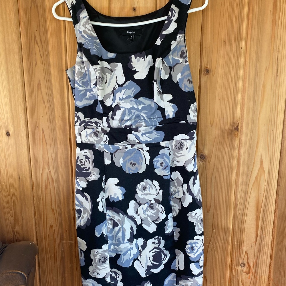 Fitted Flora Dress